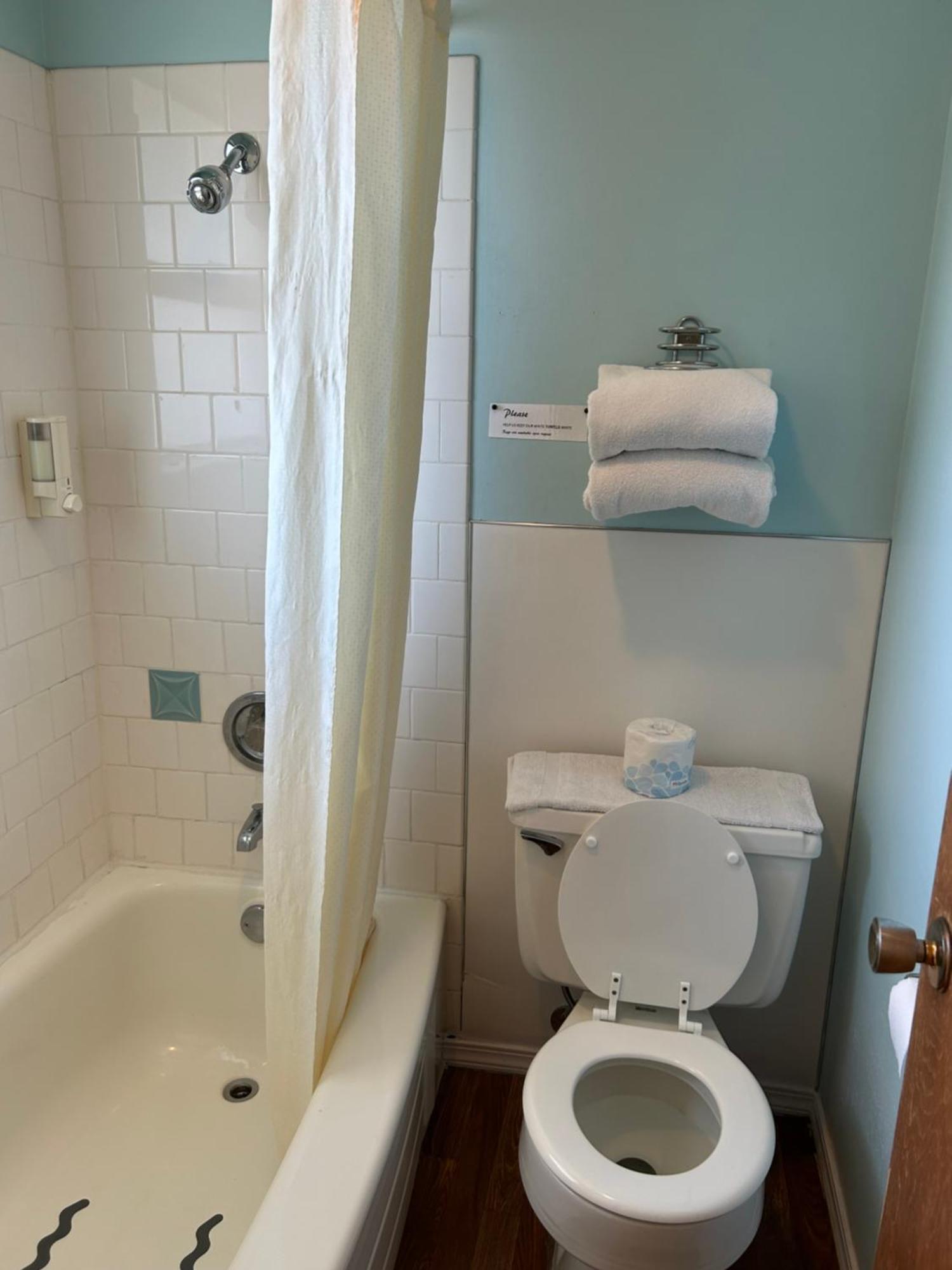 Economy Inn Reedsport Bagian luar foto